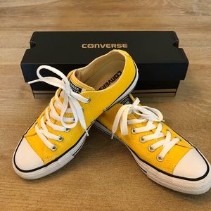 NIB Yellow Converse Shoes
